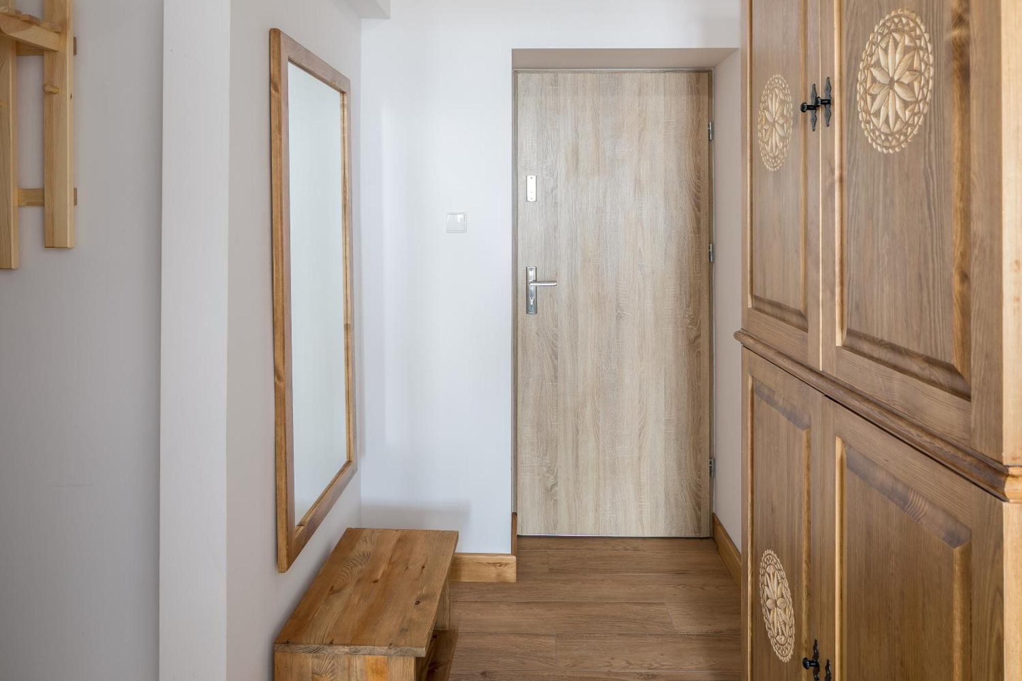 Apartment - Witkiewicza 1, *